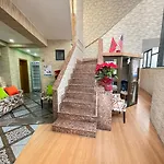 Tirana Inn Hotel 3* Tiran