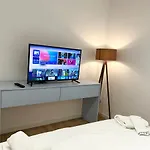 Otel Tirana Inn Hotel Tiran