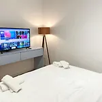 Tirana Inn Hotel 3* Tiran