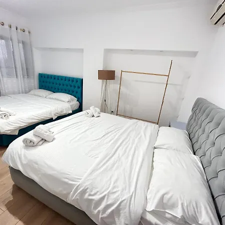 Tirana Inn Hotel 3* Тирана