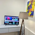 Tirana Inn Hotel 3*