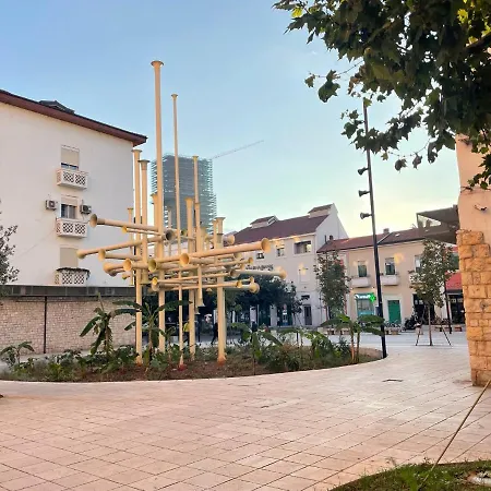 Tirana Inn Hotel 3*