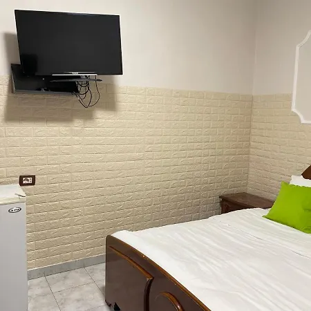 Tirana Inn Hotel فندق تيرانا