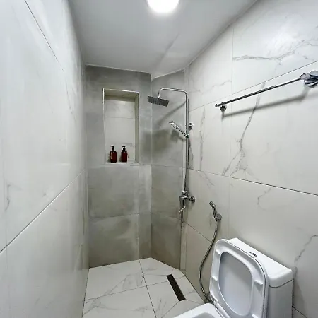 Otel Tirana Inn Hotel 3*