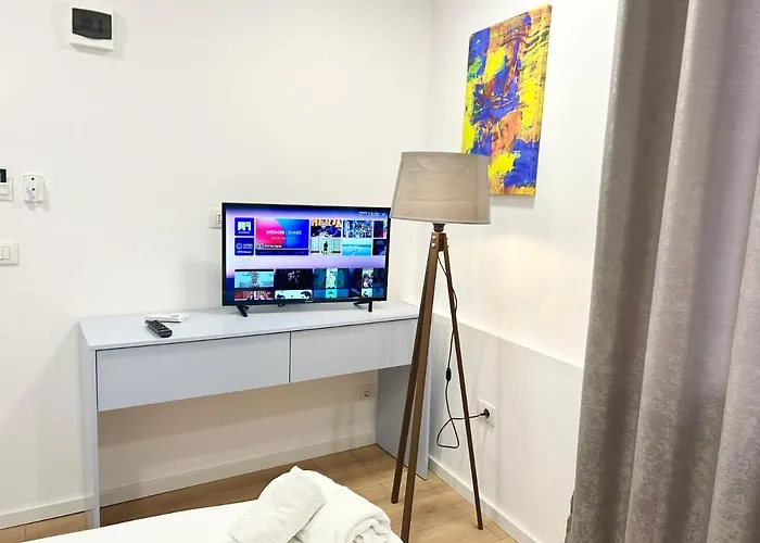 Tirana Inn Hotel Hotel 3*