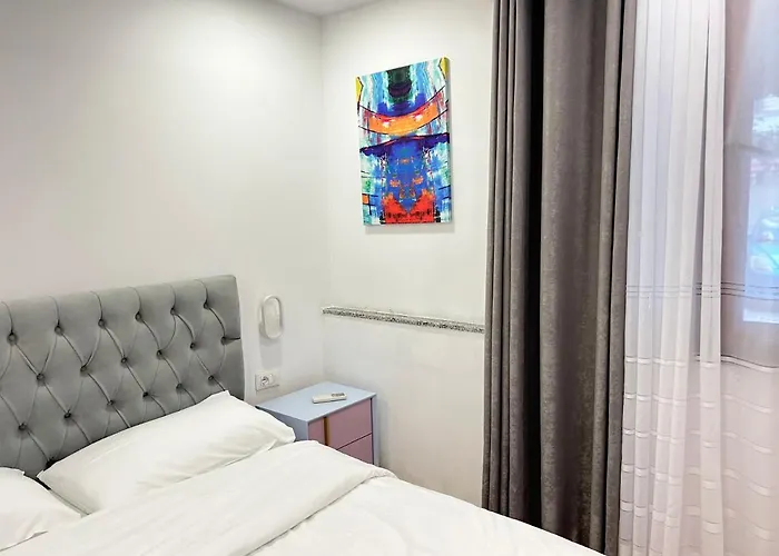 Szálloda Tirana Inn Hotel 3*