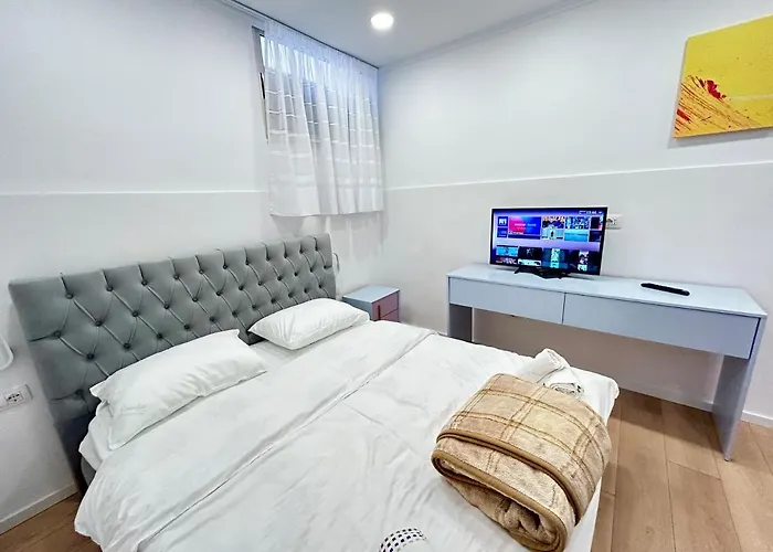 Tirana Inn Hotel Szálloda