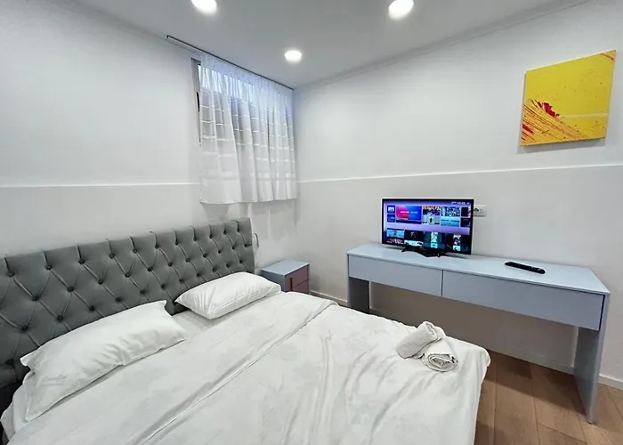 Tirana Inn Hotel Szálloda Tirana