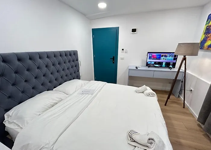 Tirana Inn Hotel Hotel 3*